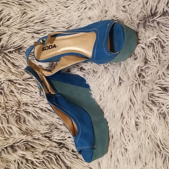 Suede Soda Platform Peep Toe Wedges - Picture 2 of 9
